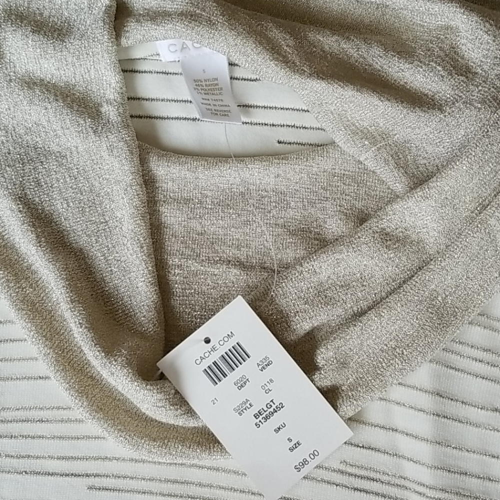 Sweater - Picture 2 of 3